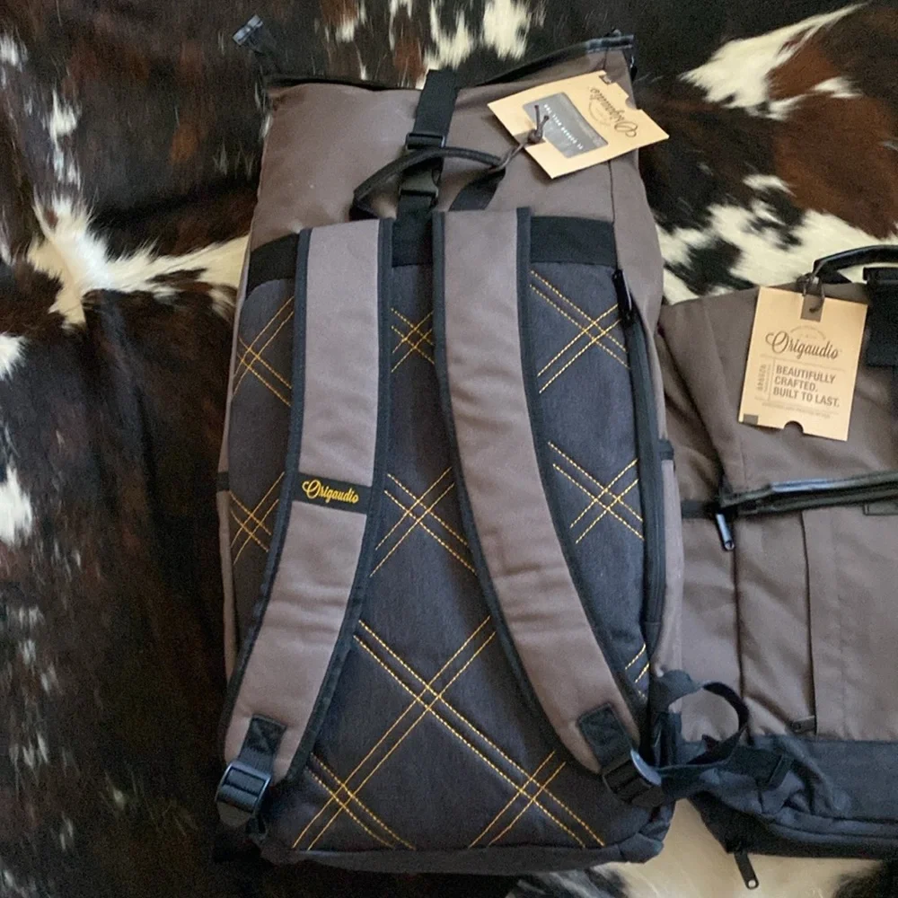 ORIGAUDIO Lightweight, XL Capacity, roll top backpack